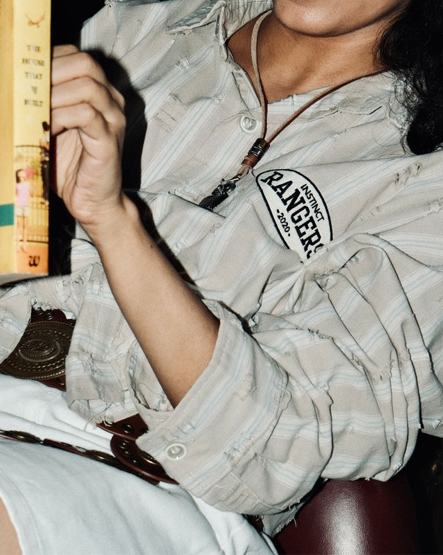 Distressed - Shirt (Mud Brown)