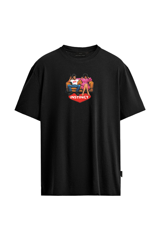 Shameless - Relaxed Fit Tshirt (Black)