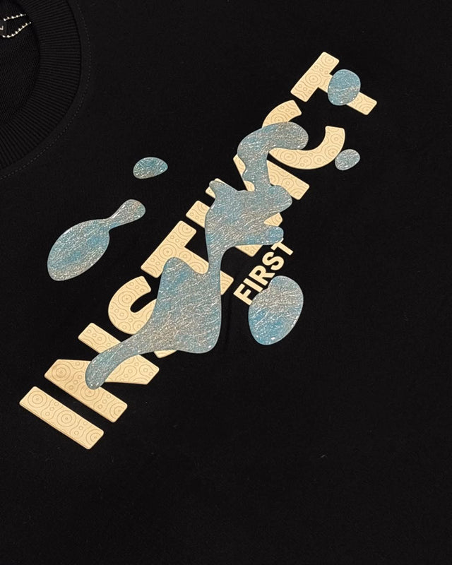 Splash of Instincts - Oversized T-Shirt (Black)