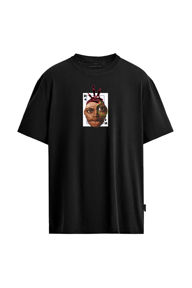 King of Instincts - Relaxed Fit Tshirt (Black)