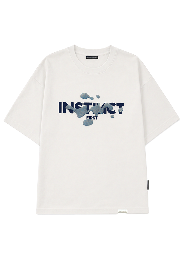 Splash of Instincts - Oversized T-shirt (White)