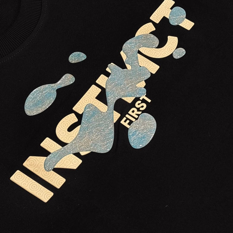 Splash of Instincts - Oversized T-Shirt (Black)