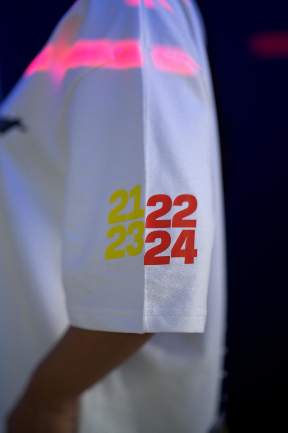 Formula First -Champion (White)