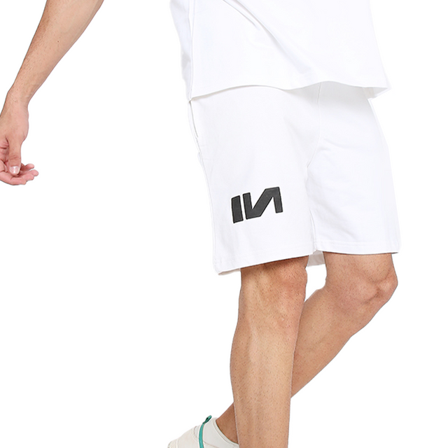 Shorts - IИ Classic White